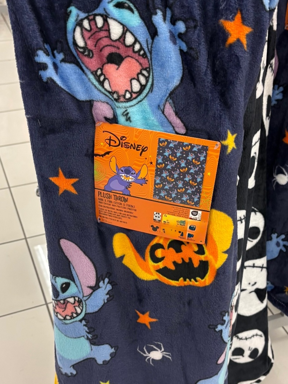 BNWT LILO & STITCH HALLOWEEN BATS PUMPKIN BLANKET THROW